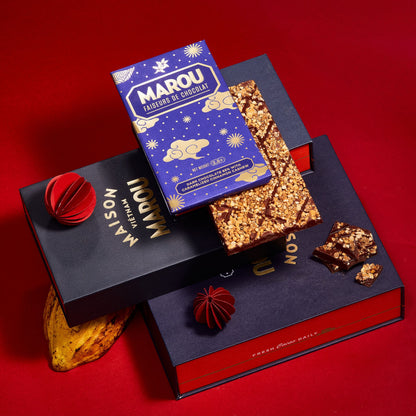 Chocolate gift set box with MAROU bar and red ribbon, with cashew topping pieces